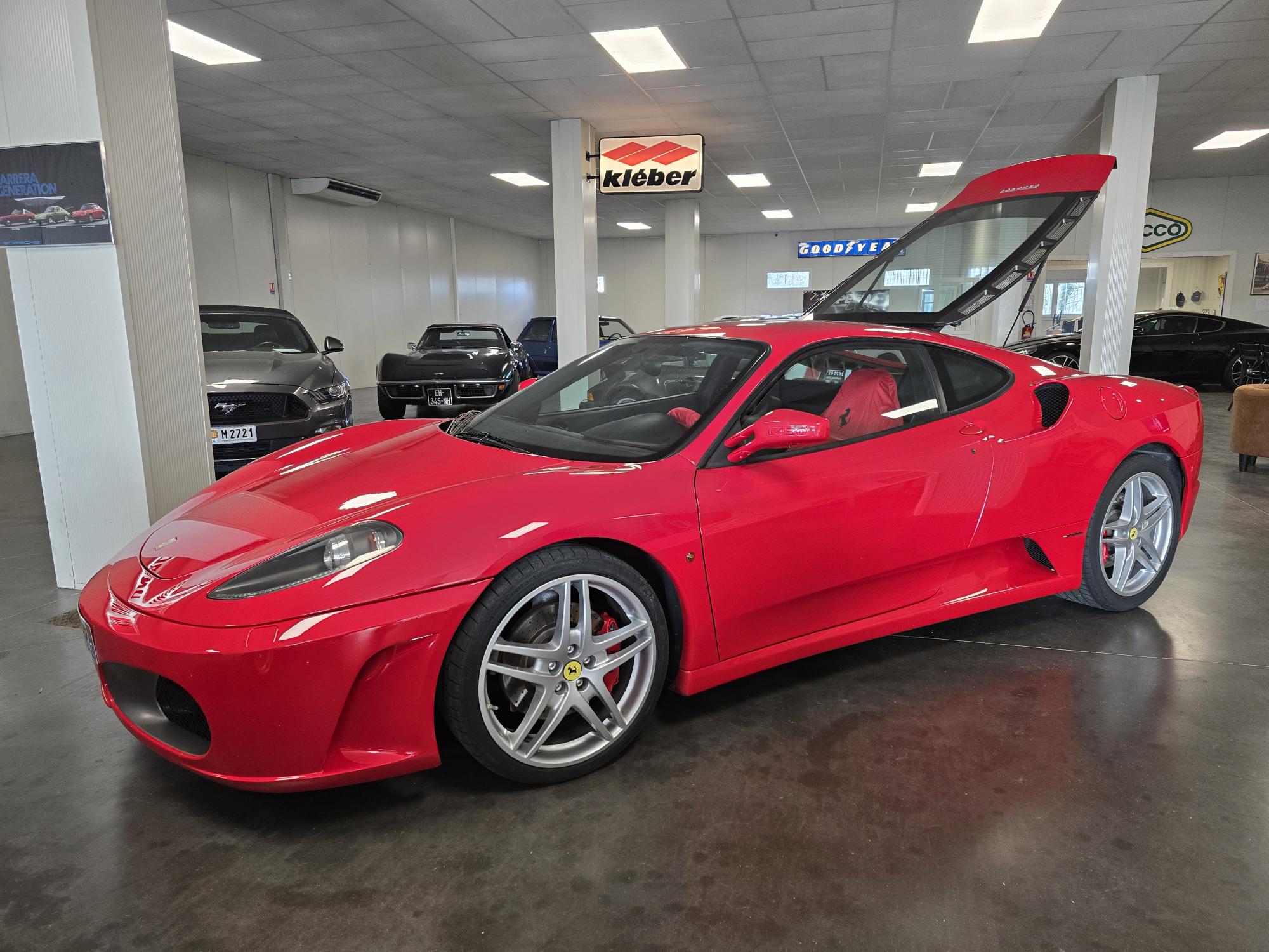2009 Ferrari F430 Rouge Manuel, 6 vitesses Conduite à gauche in Pays